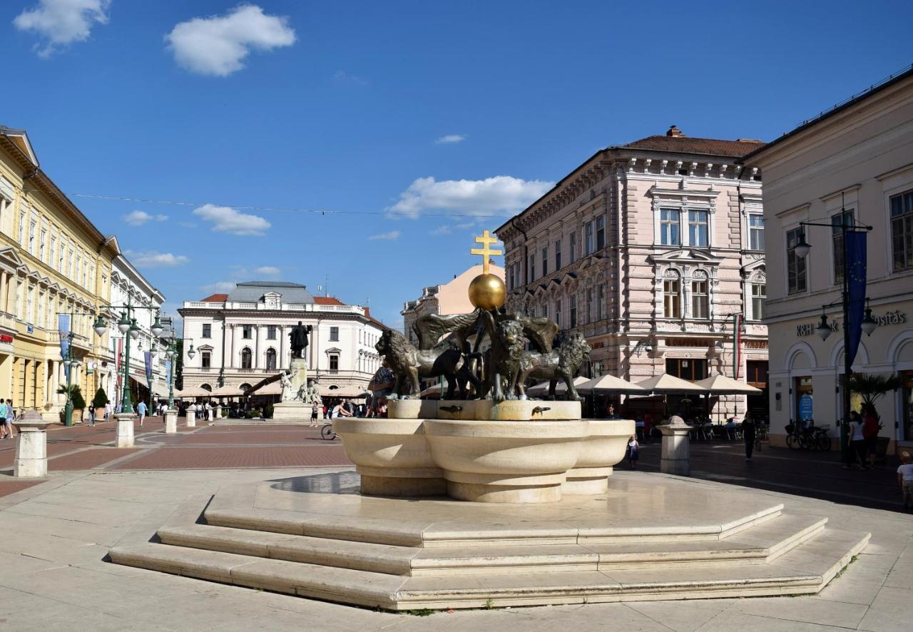 Szeged Suncity Apartman 세게드 외부 사진